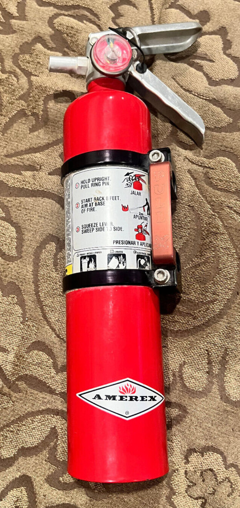 AMEREX Fire Extinguisher quick release Mount  AXIA ALLOYS