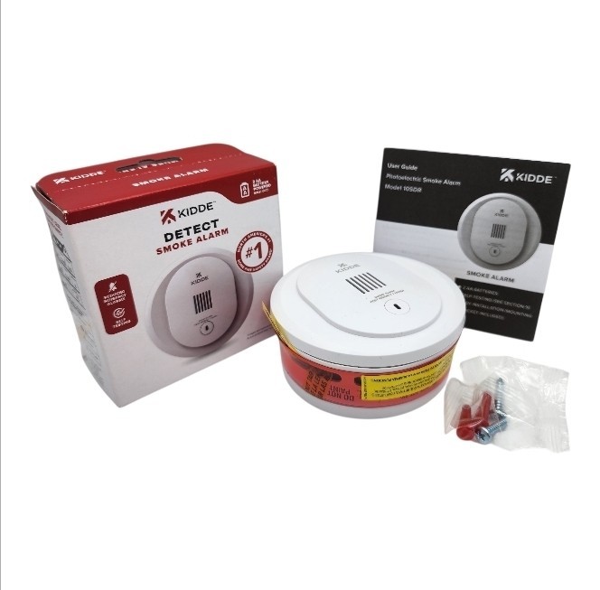 Kidde Smoke Alarm Battery Powered 2 AA Fire Detector 10SDR