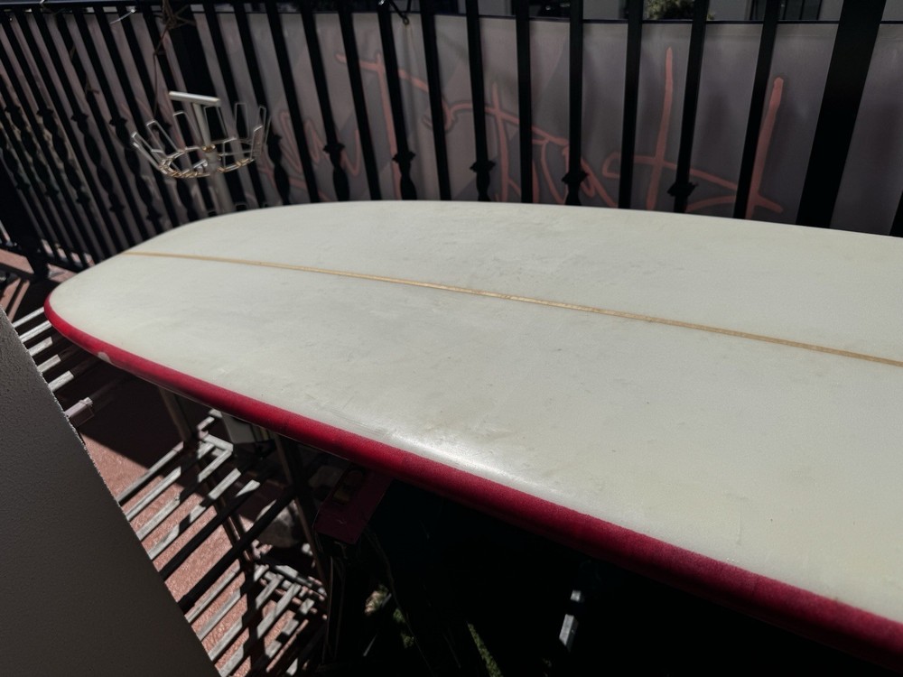 9'4" high pro surfboard 2+1