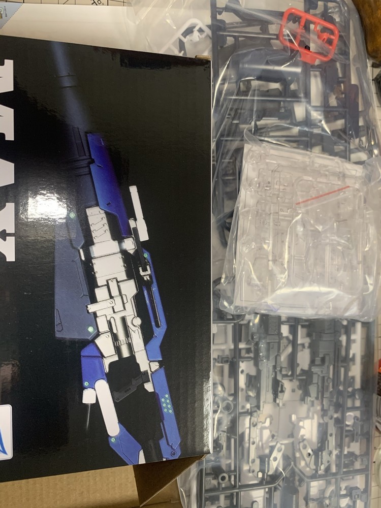 for RG 1/144 RX-93 Nu v Model EW Hyper Mega Bazooka Launcher+Base+Replace Face*2