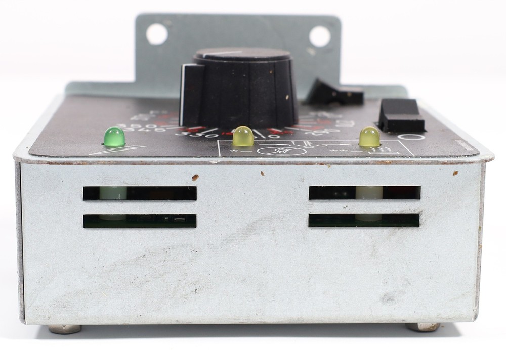 (Lot of 4) Pitco B2005301 Solid State Temperature Control