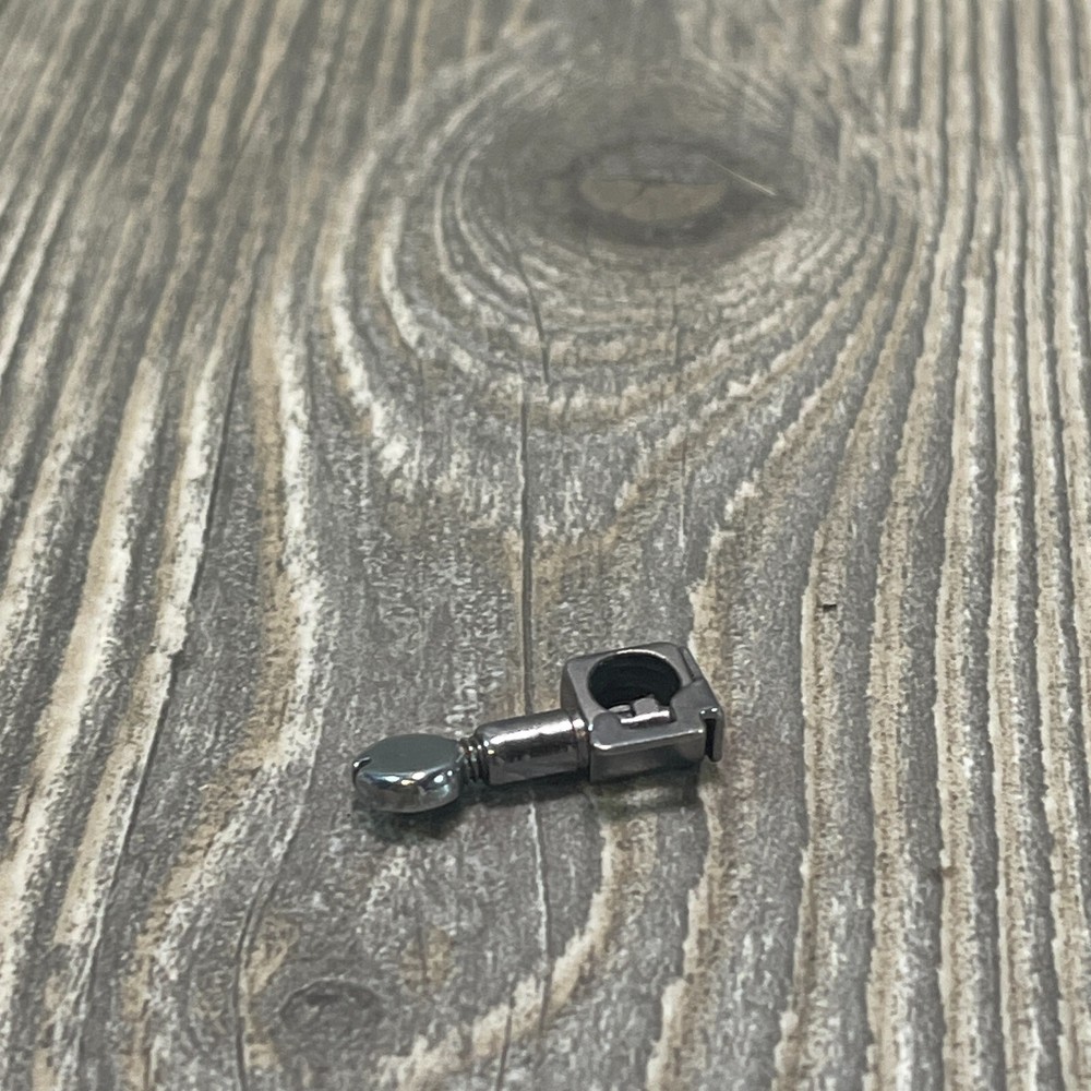 Necchi 524FB Sewing Machine Replacement Needle Clamp