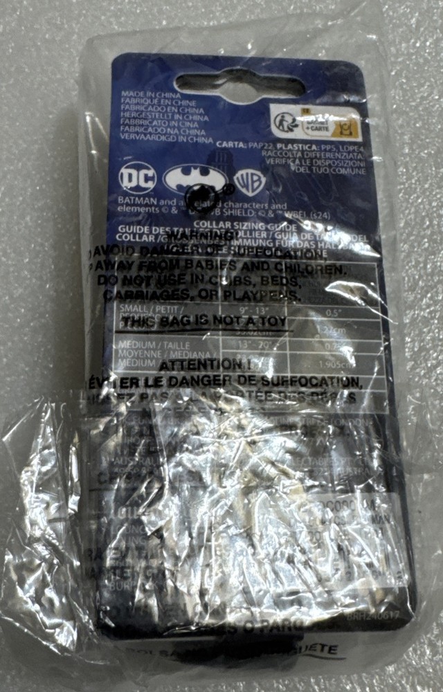 Loungefly DC Comics Batman Pet Collar Medium