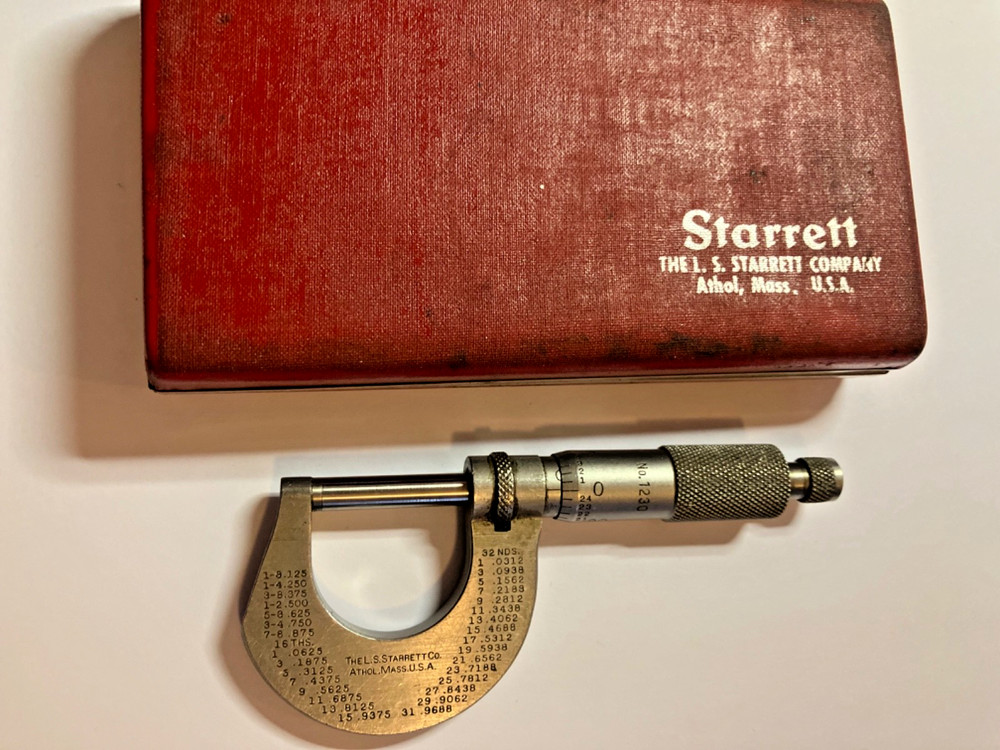 Preowned Starrett Micrometer, In very nice condition. everything works smoothly.