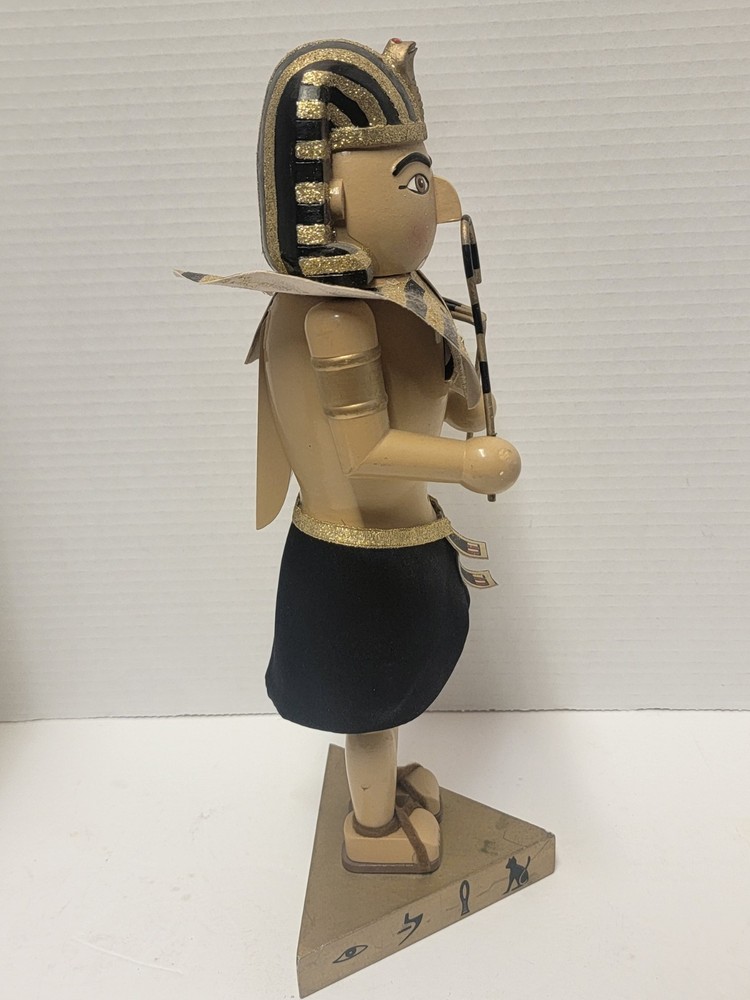 RARE Nutcracker Village Egyptian Pharaoh 2003 HTF Read Description