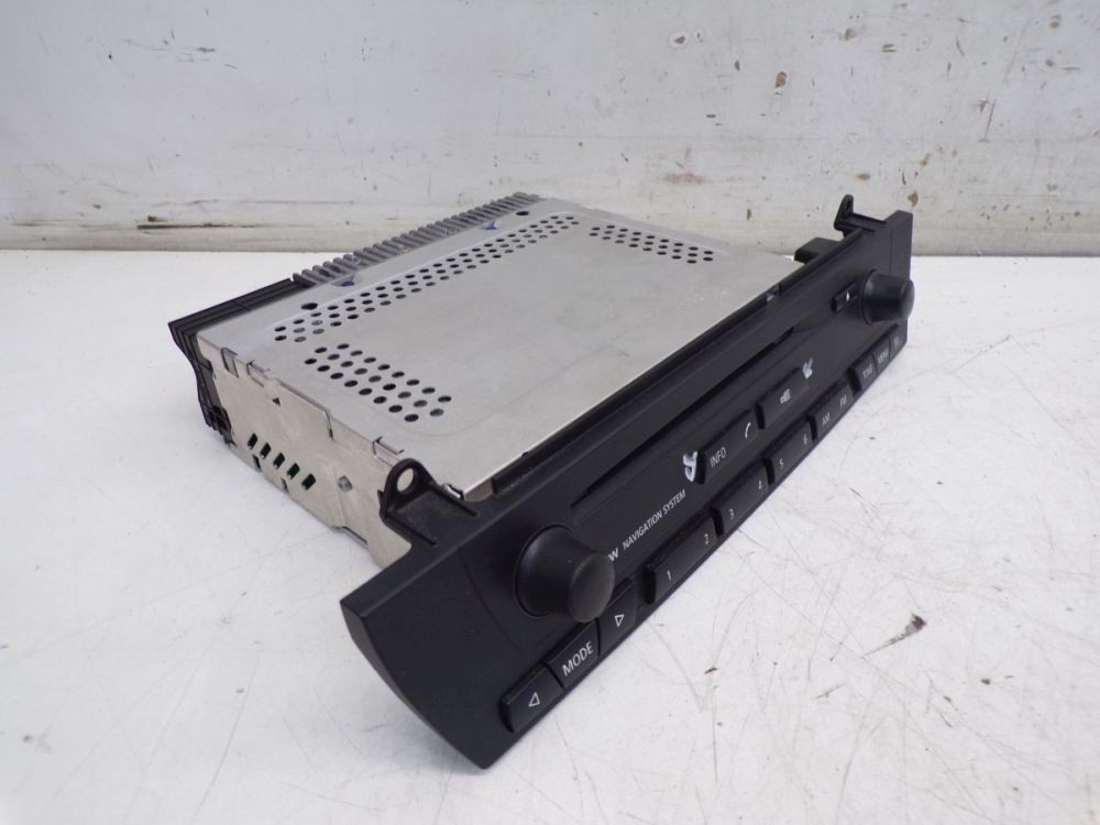 Radio/Cd-Changer Navigation System, Code Not Available! Fits Fo