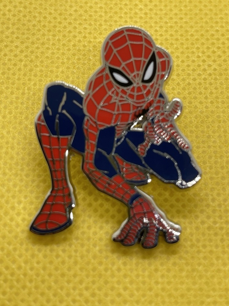 Marvel venom and SpiderMan pin Set !!