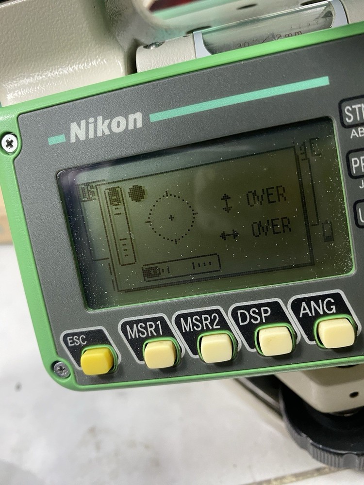 NIKON NPL-632 TOTAL STATION