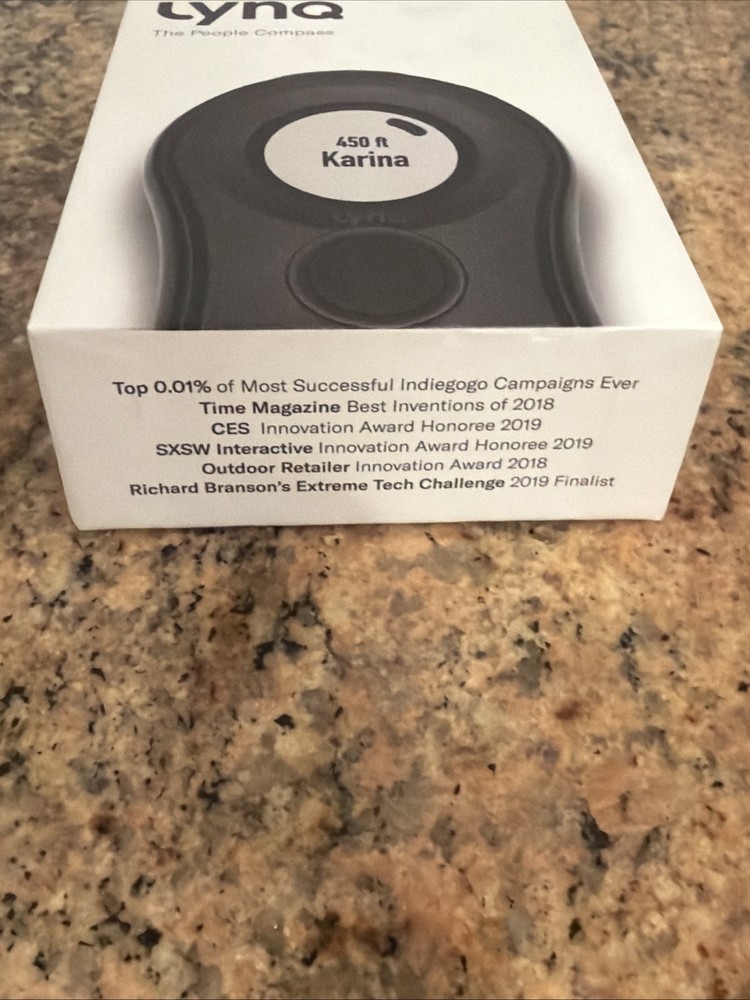 LynQ Smart Compass Tracker GPS "The People Compass" Black