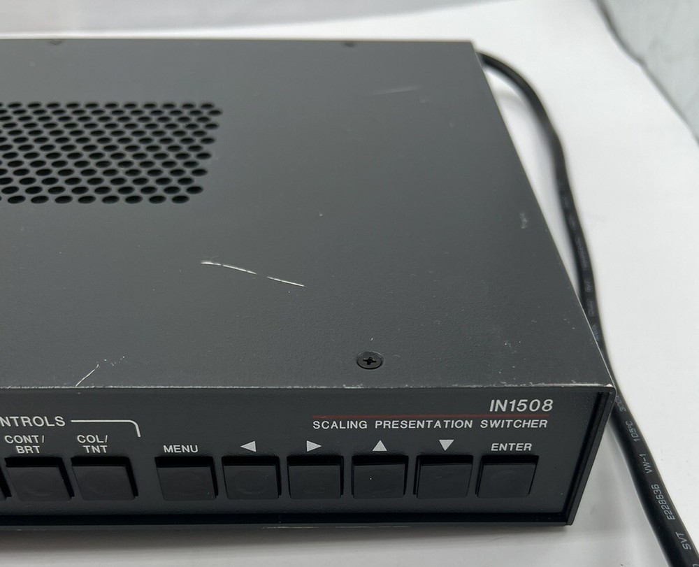 Extron IN1508 Scaling Presentation SwitcherTESTED
