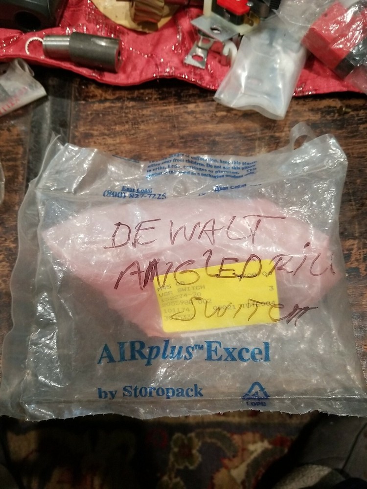 DEWALT ANGLE DRILL SWITCH PART # 152274-20