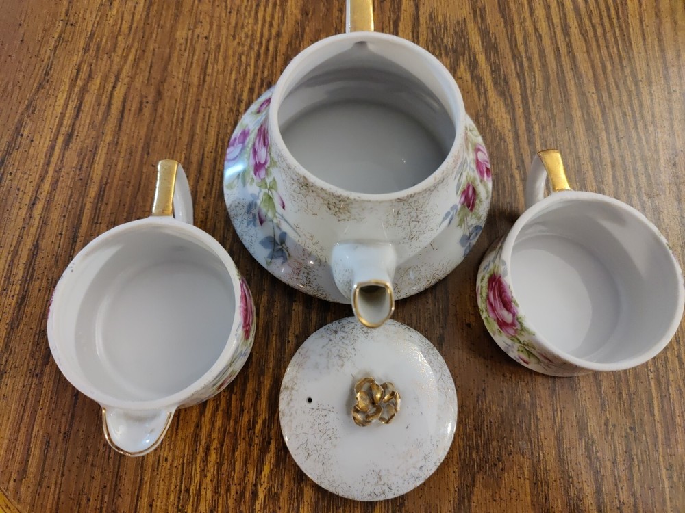 NORCREST BRESDEN ROSE MOTIF STACKABLE 4-PIECE INDIVIDUAL TEA SET.