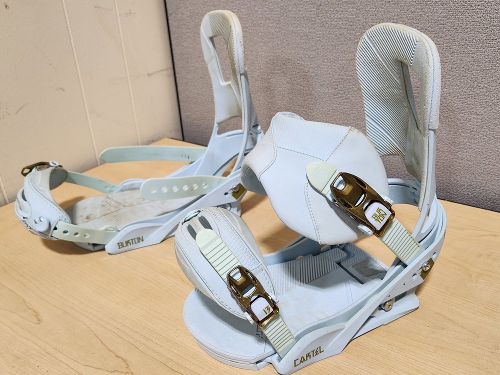 Burton Cartel Sky + Earth Blue Re:Flex Binding - Medium - No Right Ankle Strap