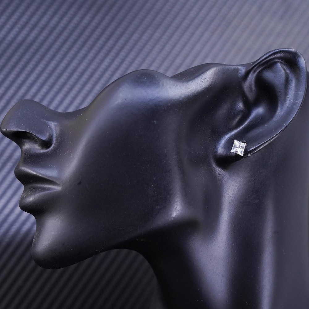 5mm, Vintage sterling silver 925 studs earrings with square cz