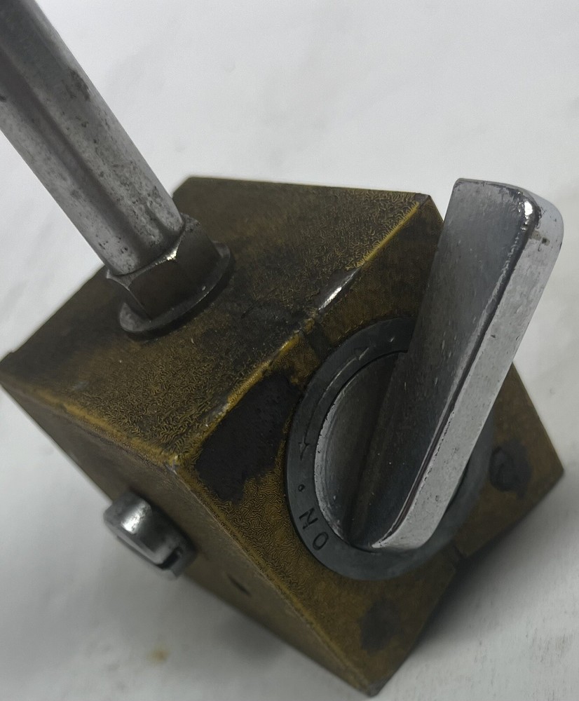 Vintage Magnetic V block & Pointer Brand Unknown Used