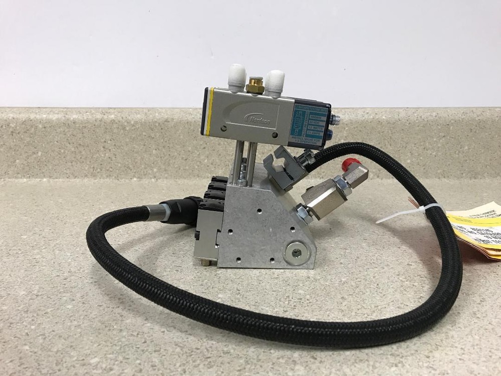 Nordson 8531145 Mini Blue Applicator NEW