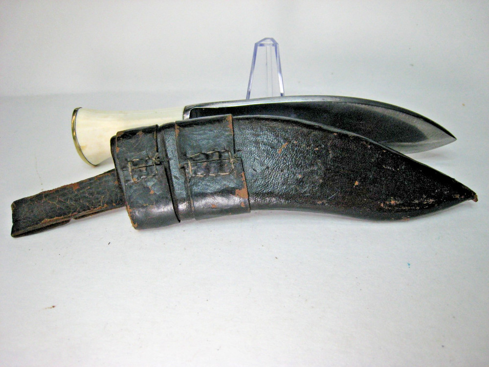 Unknown Maker Small Fixed Blade Knife White Handle w/ Handmade Leather Sheath