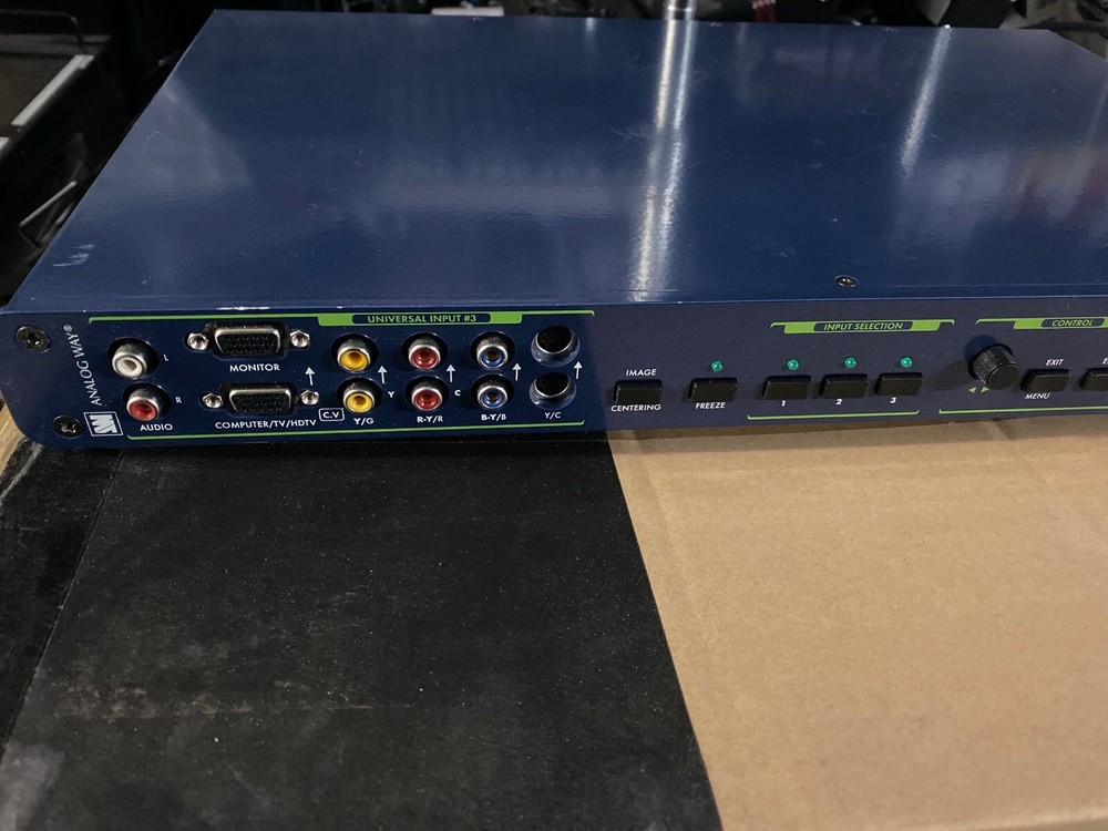 analog way VIO 1600 switcher