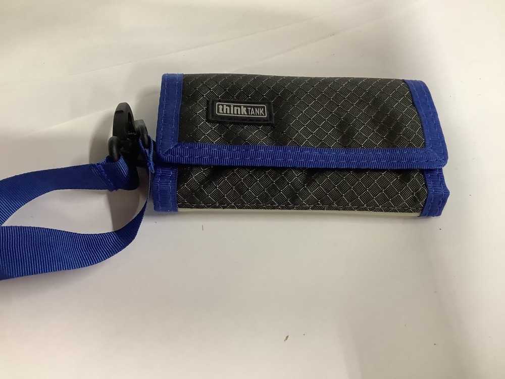 Think Tank Pixel Pocket Rocket Case 10x Memory Card Wallet
