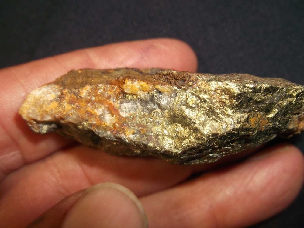 Gold, silver, copper, 45 grams samples ,ore high grade .