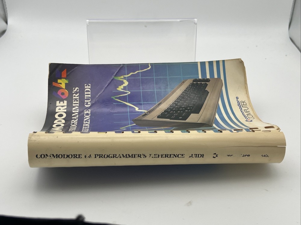 Commodore 64 Programmers Reference Guide CBM 1983 1st Edition 5th Printing Worn