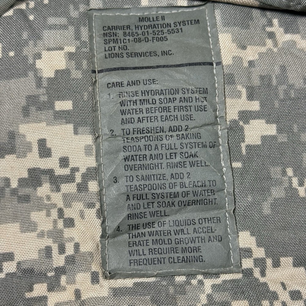 Molle 2 Hydration System Carrier US Army Tactical Utility