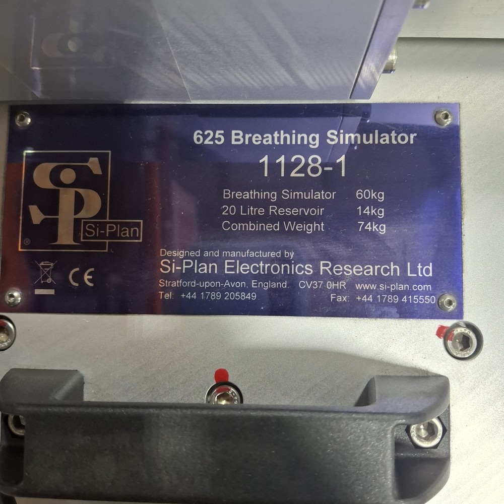 Si-Plan Electronics Research Ltd Model 625 Breathing Simulator