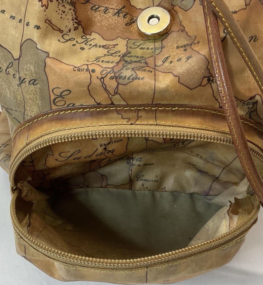 Authentic Vintage Alviero Martini 1ᴬ Classe Geo Classic Backpack