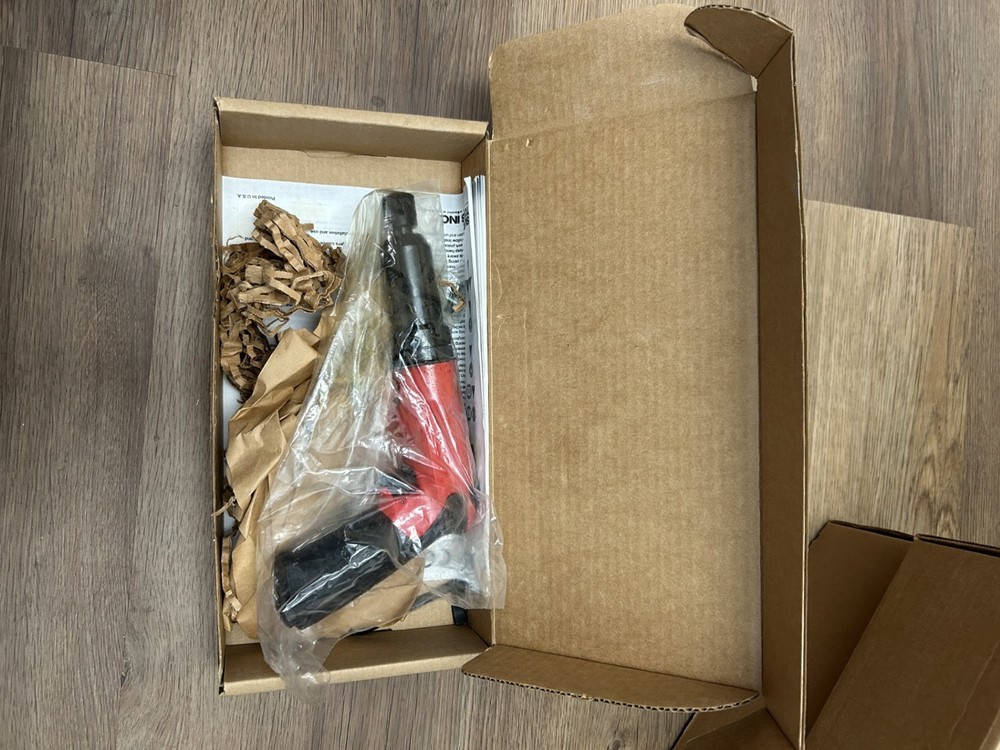 Pneumatic Screwdriver, Shuttle Reverse, Bare Tool ToolKit, QuickChange Chuck