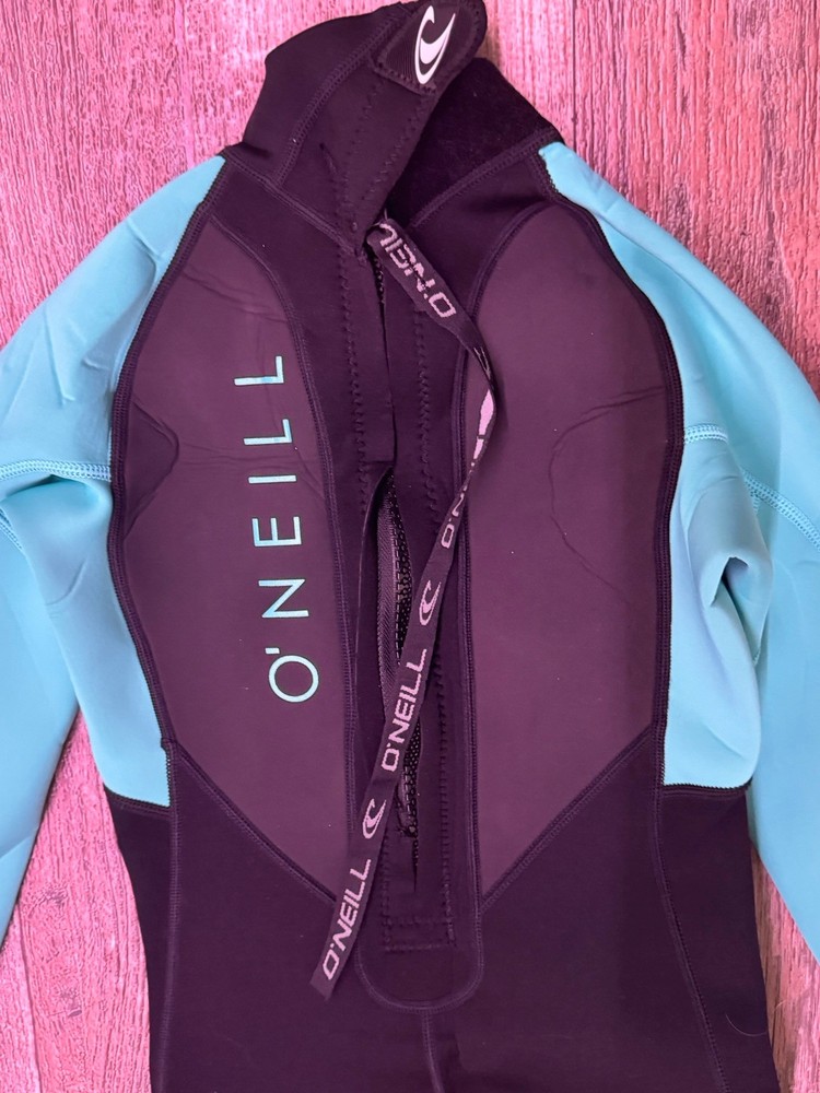 oneill wetsuit Size 10