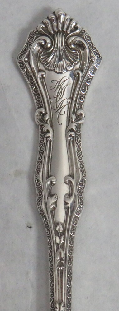 INTERNATIONAL DUCHESSE STERLING SILVER 8 1/2" LETTUCE FORK