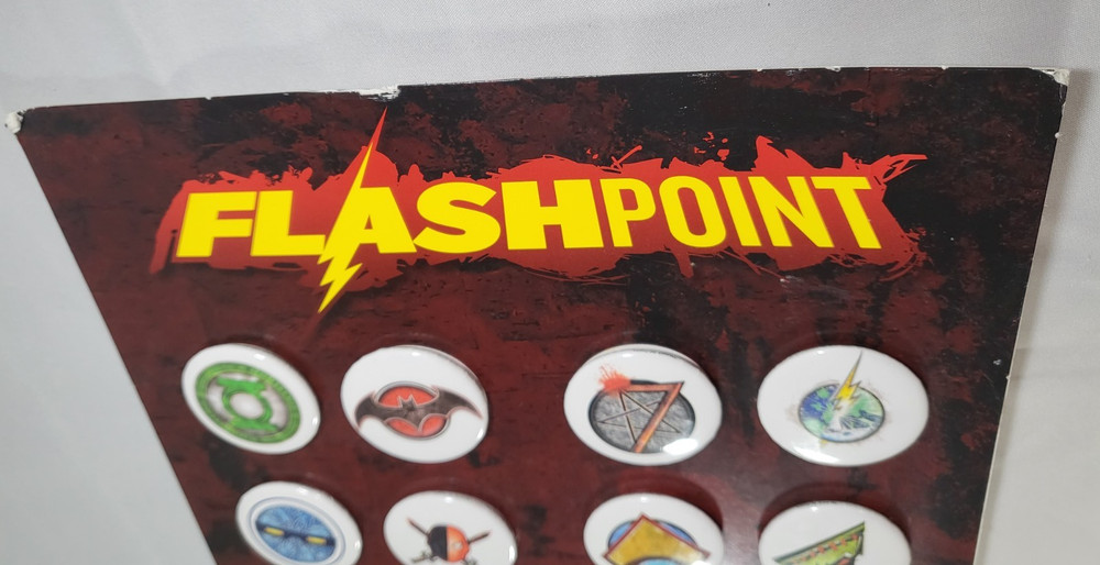 Flashpoint 16 Pin Collection 2011 DC Comics Retail Promotional Display