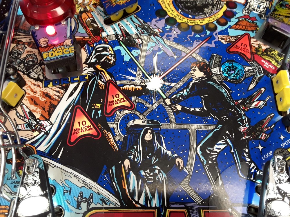 Star Wars Pinball Machine by Data East