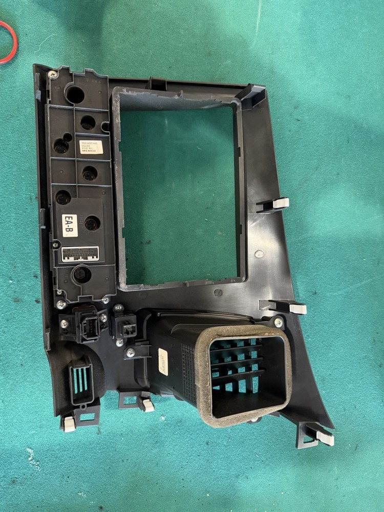 06-11 Civic Climate Control Bezel Climate Control Bezel