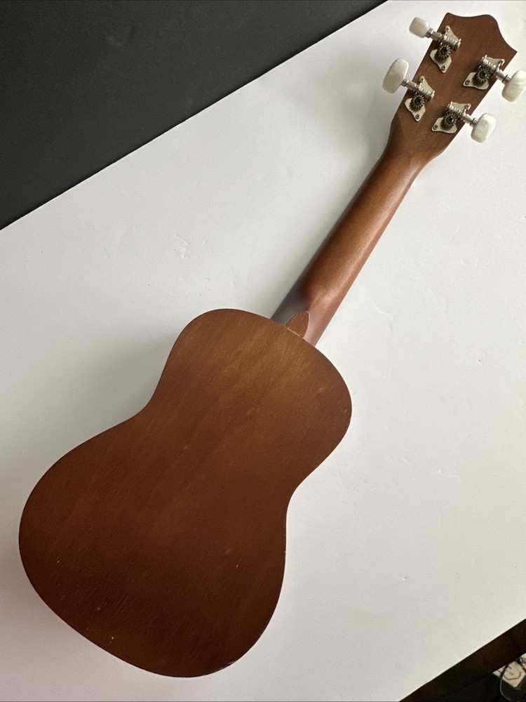 Lanikai LU-11 Ukulele Extra Strings