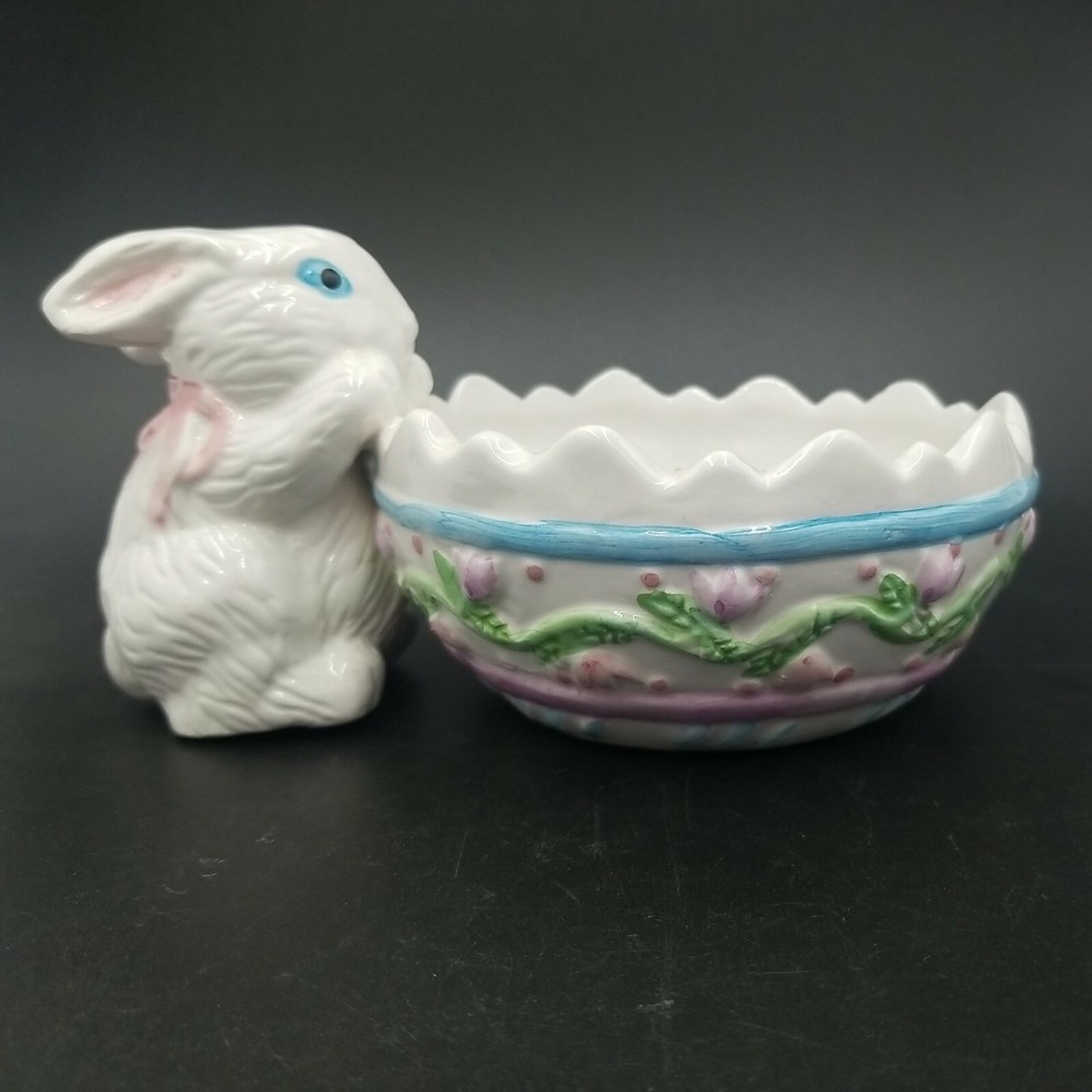 Easter Bunny Looking into Cracked Egg Planter w/Pink Flowers