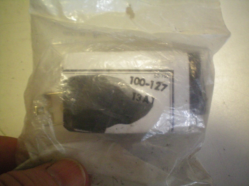 SIERRA #18-7200 FLOAT, FREE FREIGHT