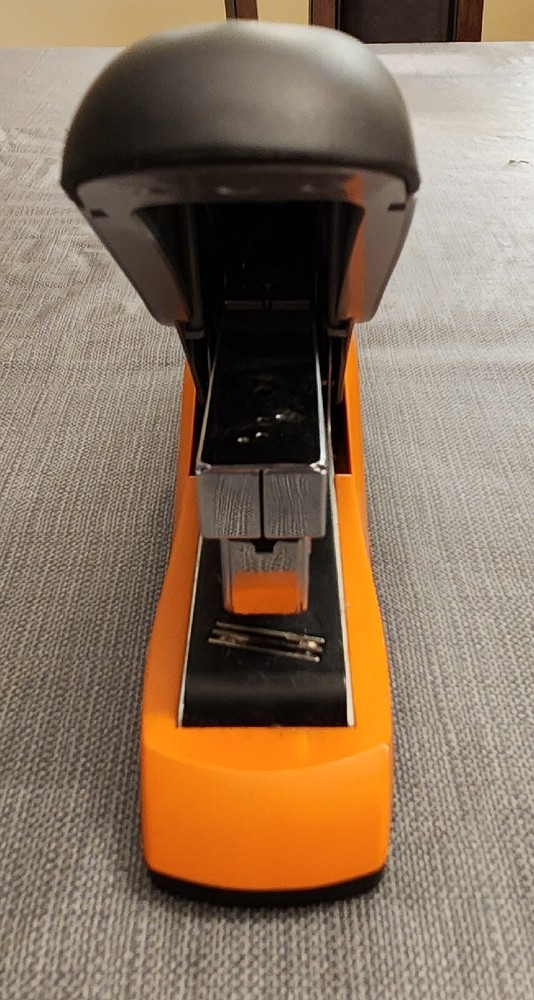 Swingline High Capacity Optima Stapler Model #8767x 2-70 Sheets Orange Silver
