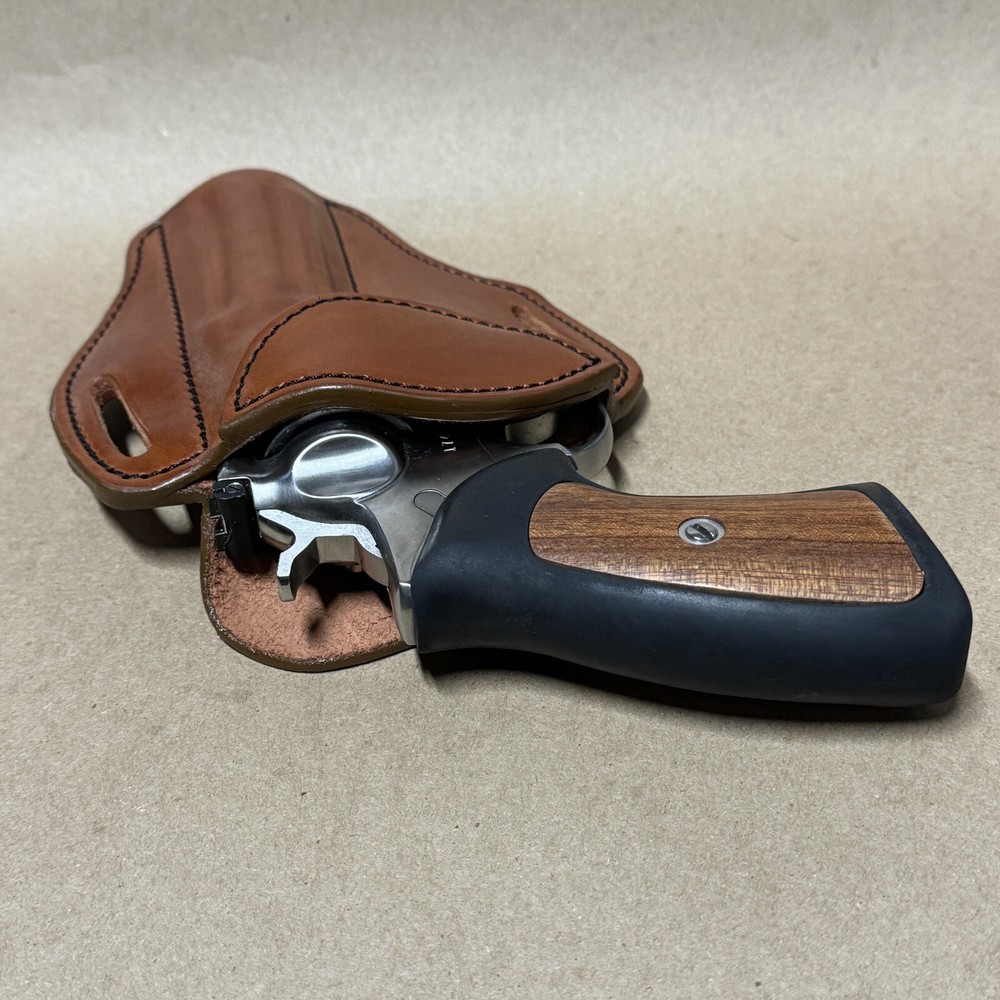 COLT PYTHON Leather Holster 4-1/4" barrel RH NEW MODEL (READ LEAD TIME)