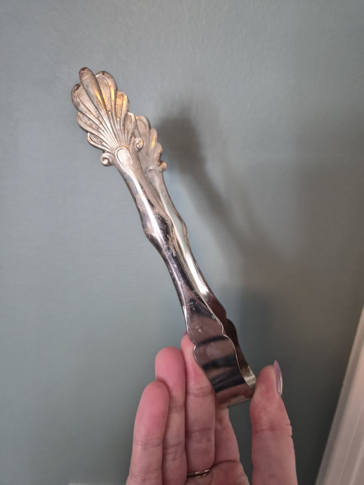 Vintage Silver Tongs Shell or Leaf Design