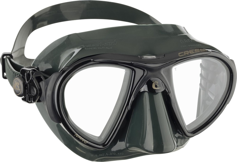 Nano, Black/Green