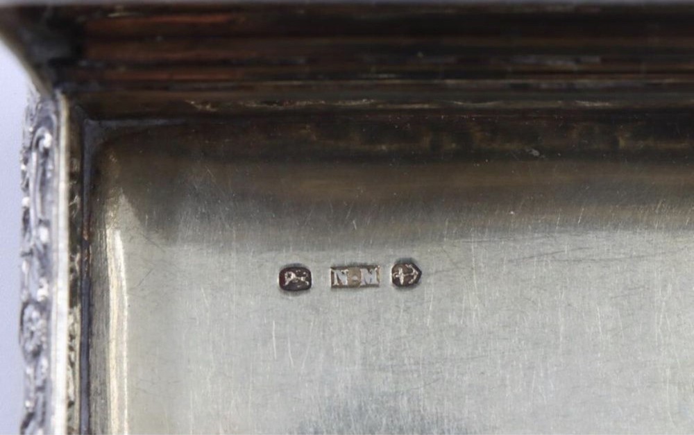 Nathanial Mills Birmingham Sterling Silver Snuff Box