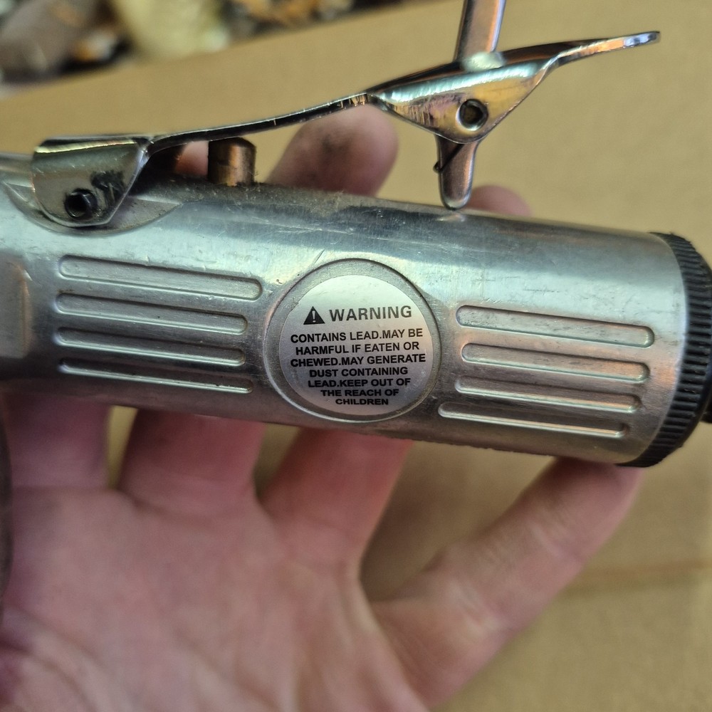 PNEUMATIC 1/4" AIR DIE GRINDER