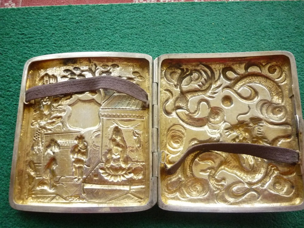 Fine Antique Chinese Dragon Solid Silver Cigarette Case