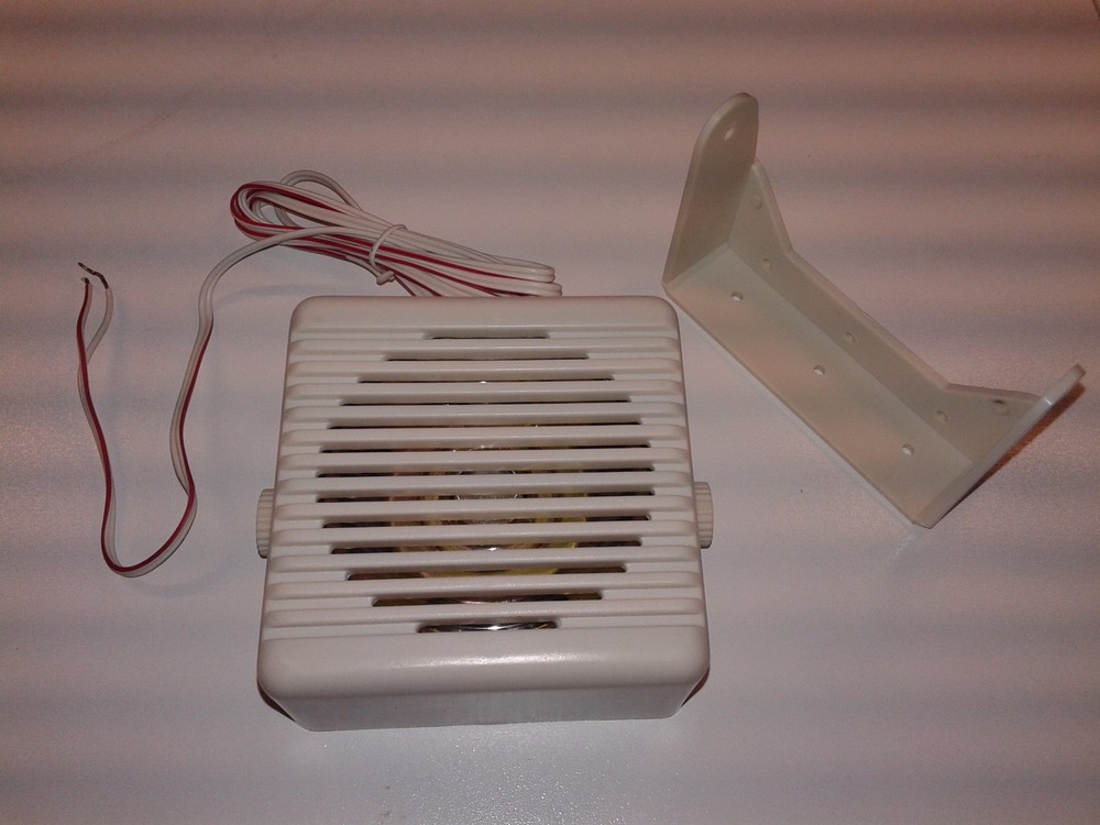 External Speaker with Mounting Bracket - MG WMS-50WB