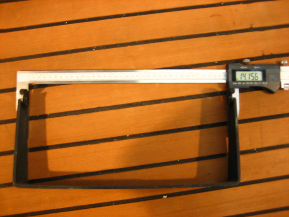 Northstar M121 Navman 8120 MOUNTING BRACKET & KNOBS