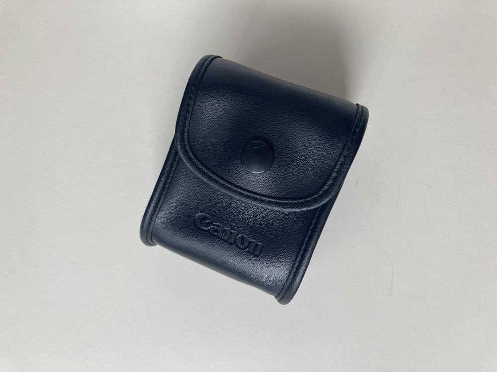 Canon Speedlite Transmitter ST-E2 with Case