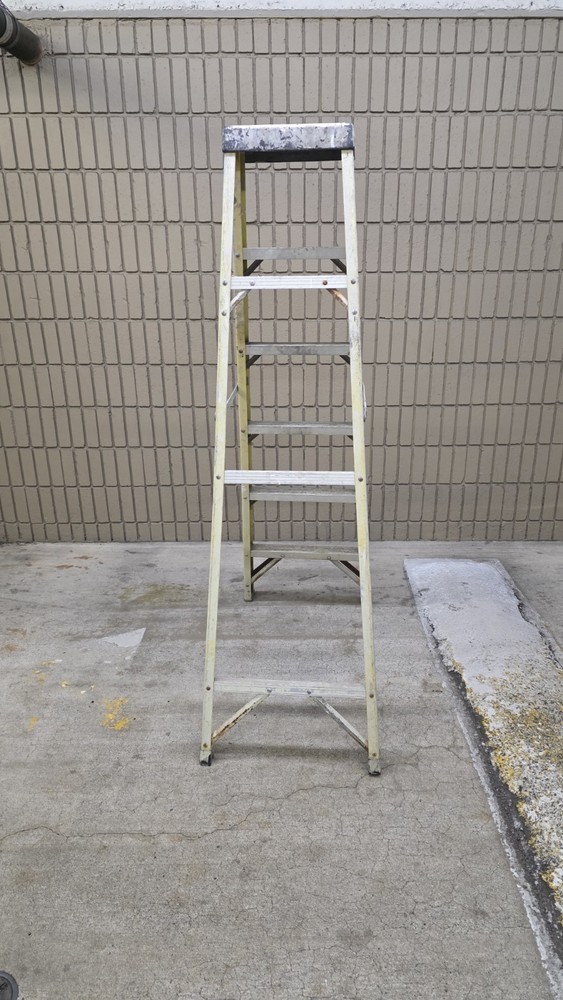 ARMOR 6ft Folding Step Ladder 250lb Capacity Yellow