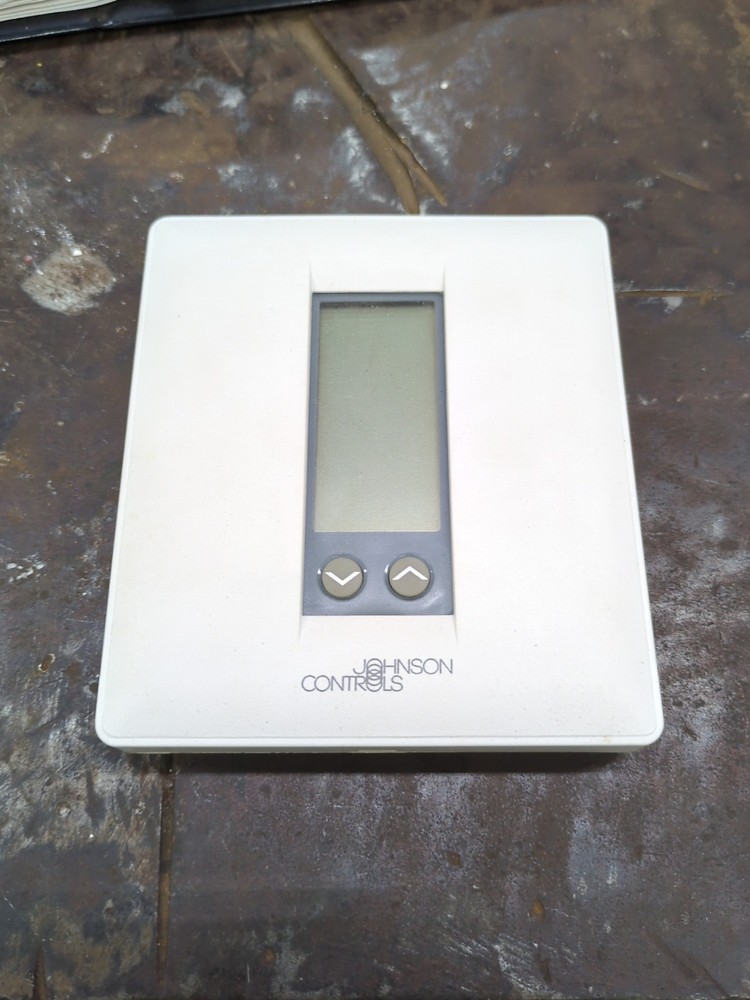 Johnson Controls T500HCP1 Programmable Thermostat White