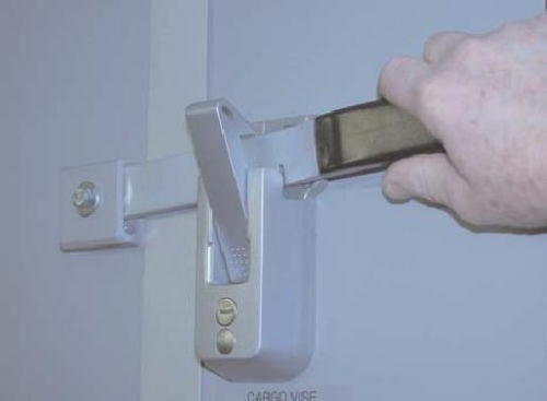 3- KEYED ALIKE Locking Cargo Trailer Cambar Door Auto Latching Vise Lock Cam Bar